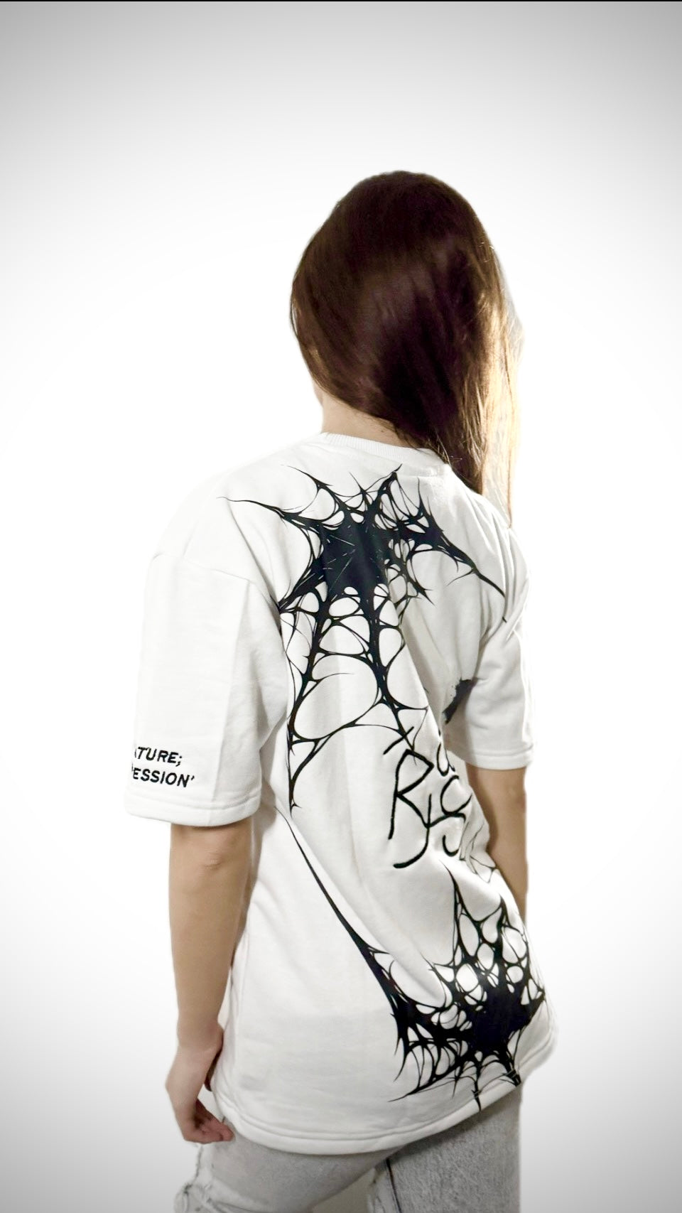ТЕНИСКА WEBBED HEART